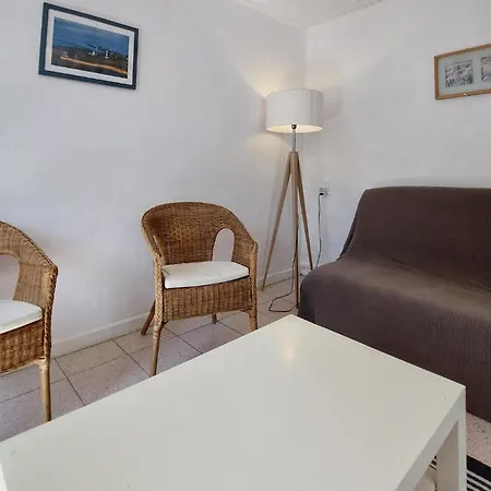 3 Bedroom Awesome In Holiday home
