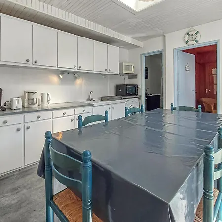Holiday home 3 Bedroom Awesome In *